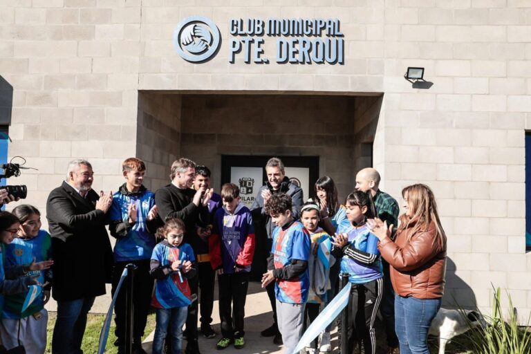 Massa inauguró un club de Barrio en Pilar